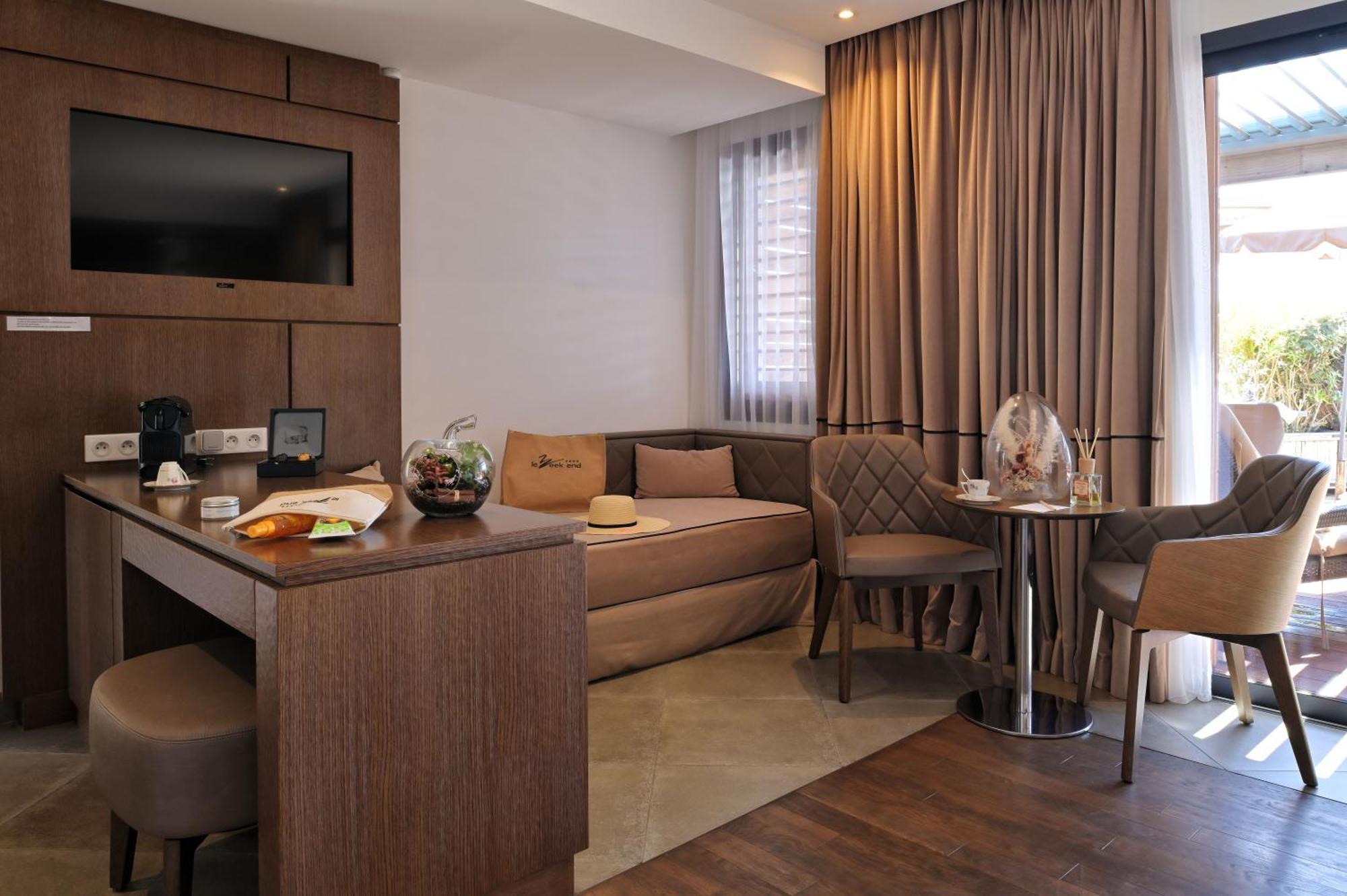 Hotel Le Week End Аяччо Экстерьер фото