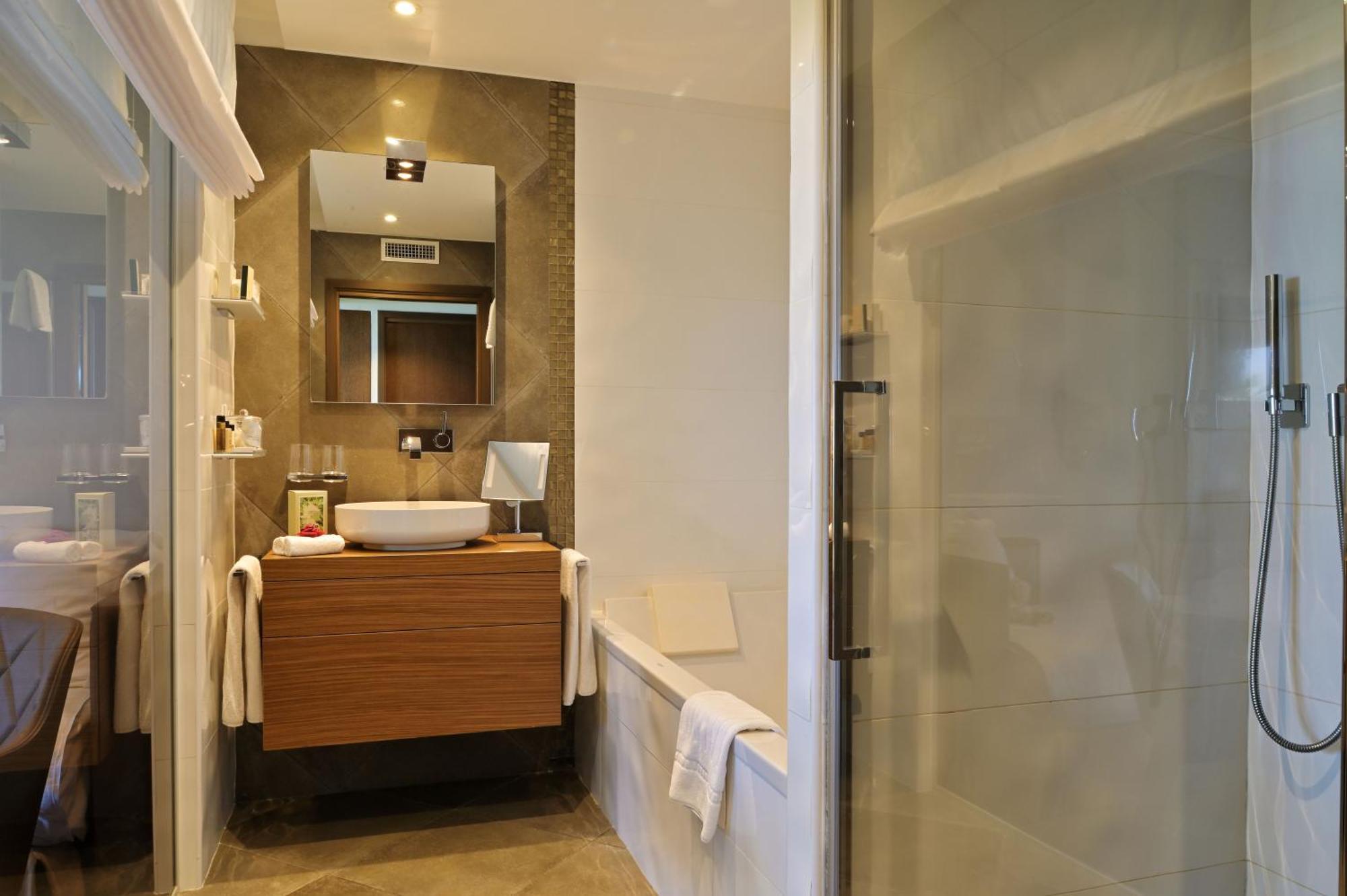 Hotel Le Week End Аяччо Экстерьер фото