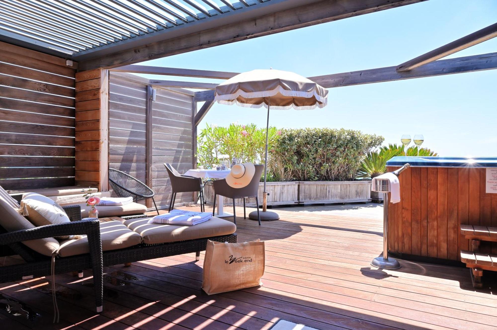 Hotel Le Week End Аяччо Экстерьер фото
