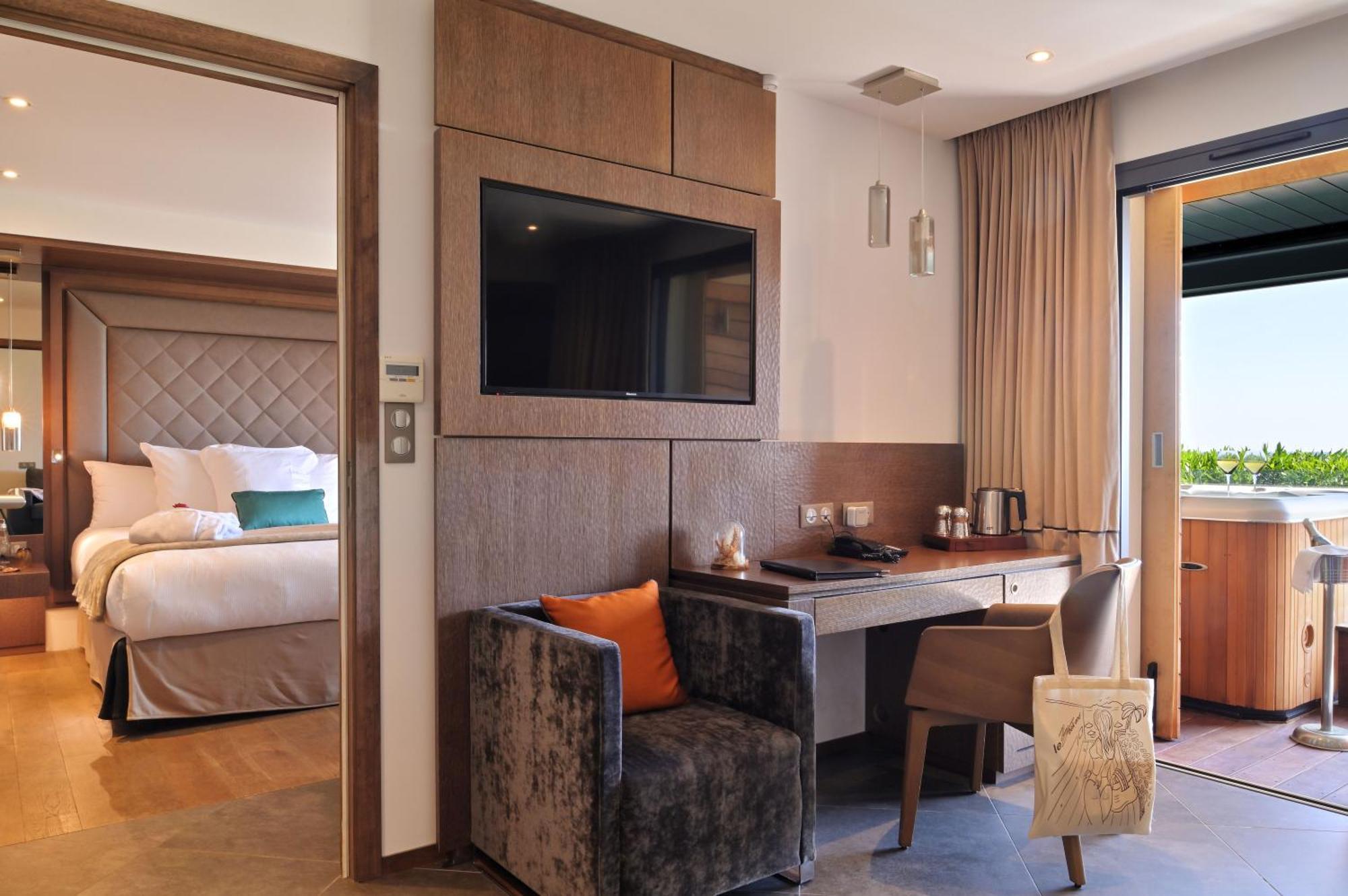 Hotel Le Week End Аяччо Экстерьер фото