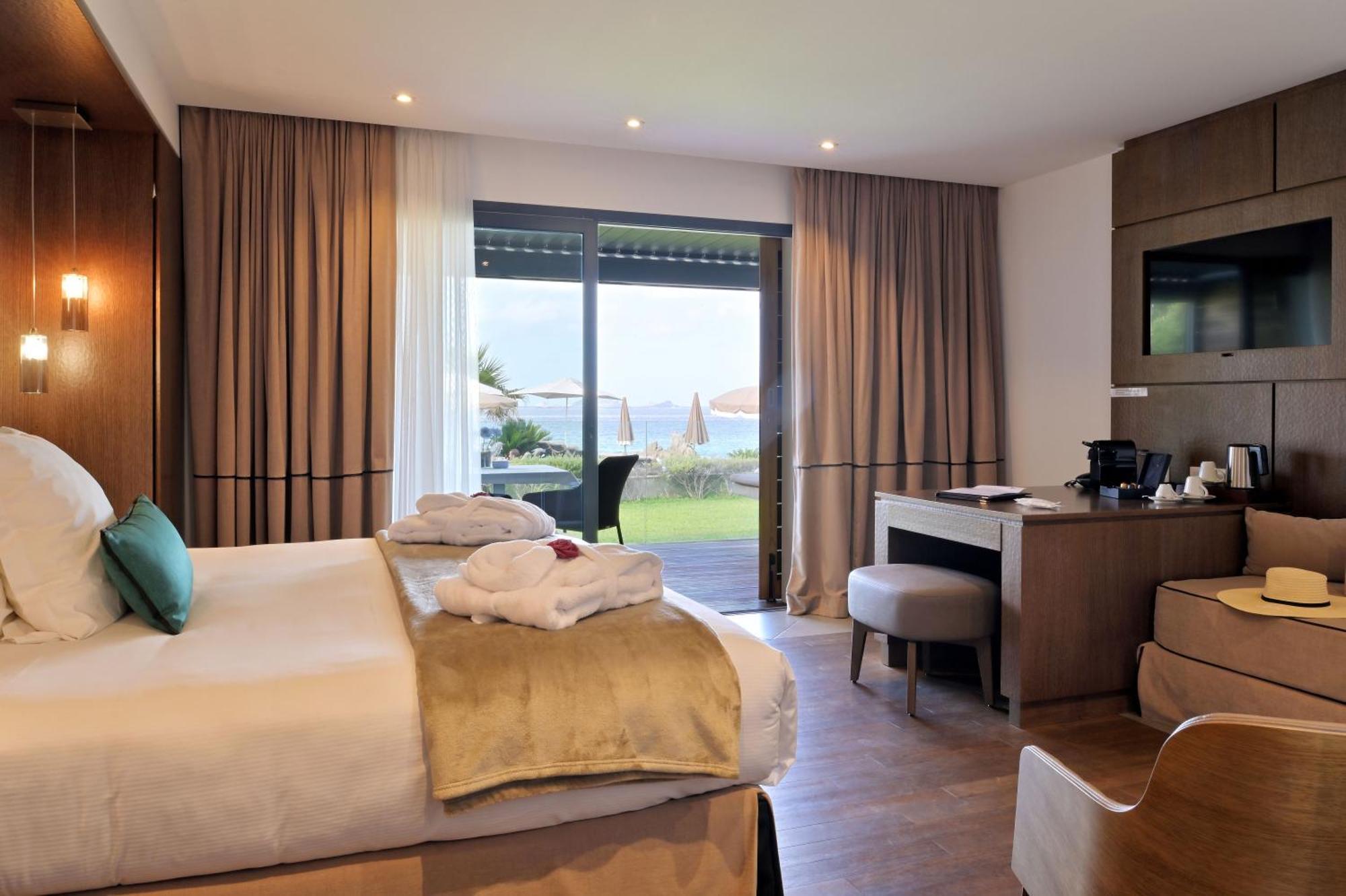 Hotel Le Week End Аяччо Экстерьер фото