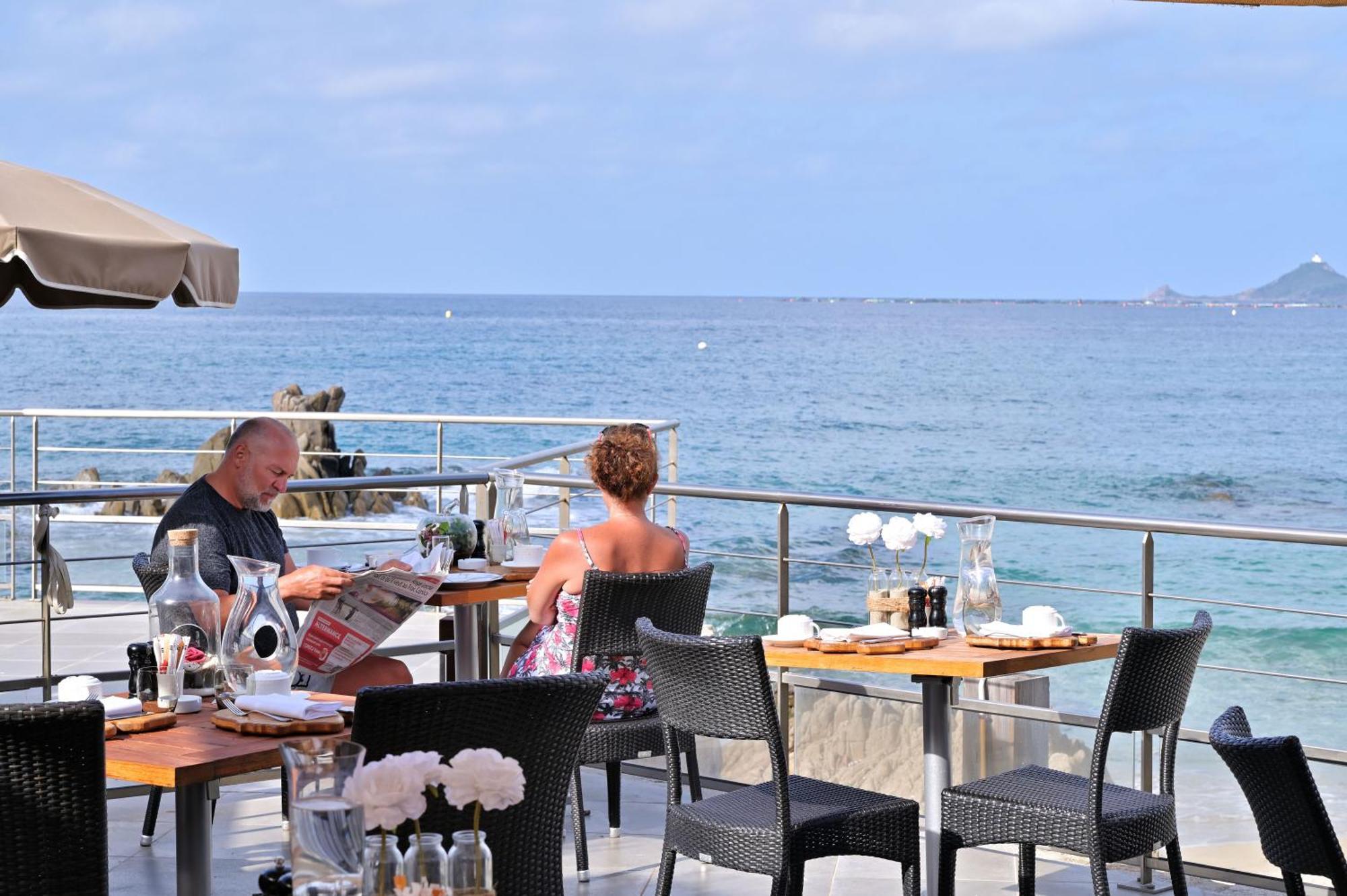 Hotel Le Week End Аяччо Экстерьер фото