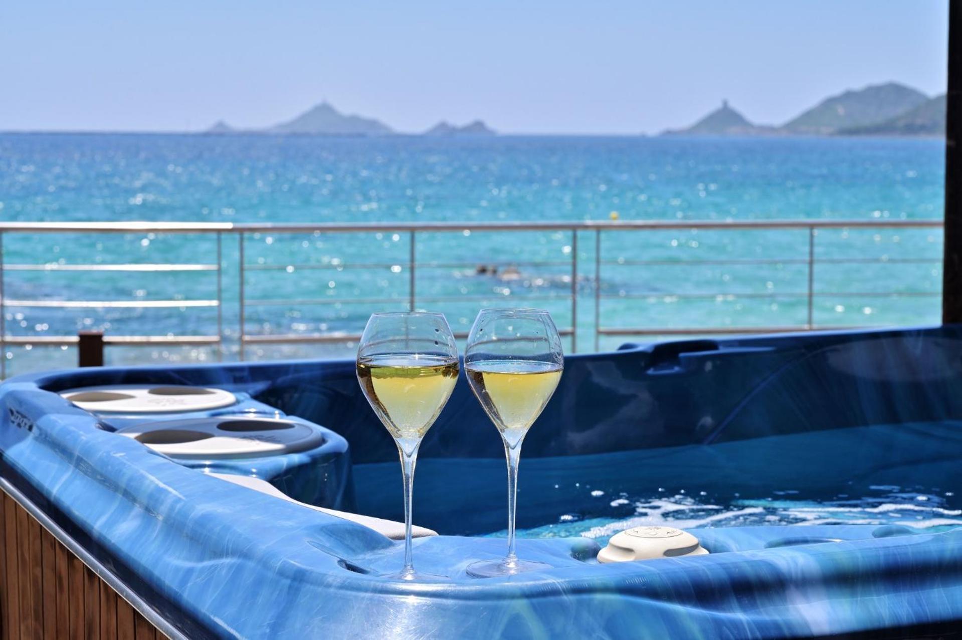 Hotel Le Week End Аяччо Экстерьер фото