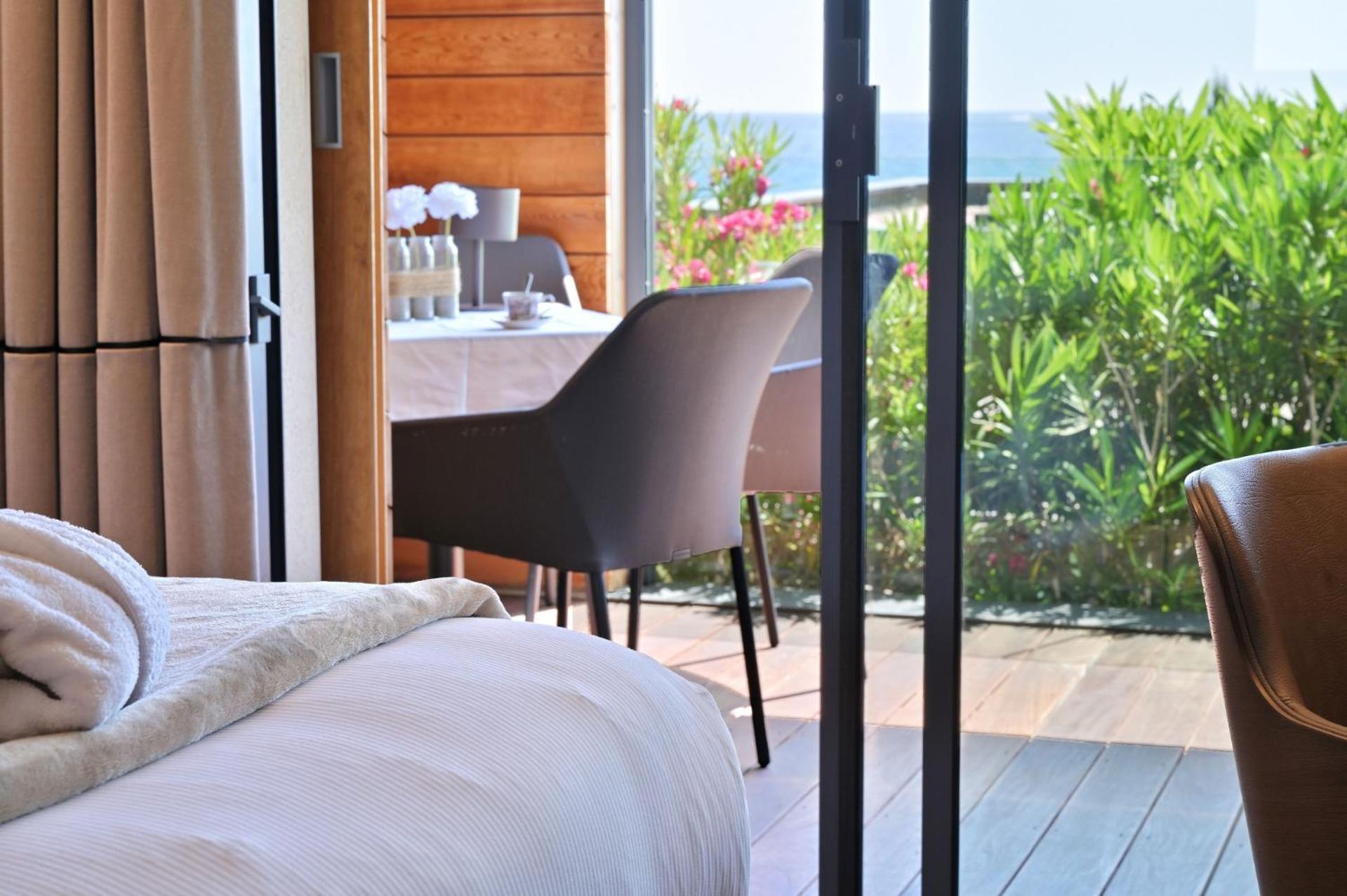 Hotel Le Week End Аяччо Экстерьер фото